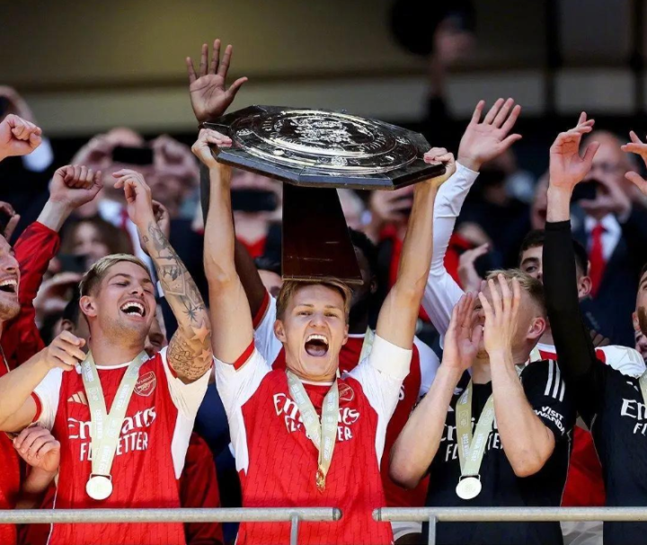 九游娱乐- 科维托娃生活照 