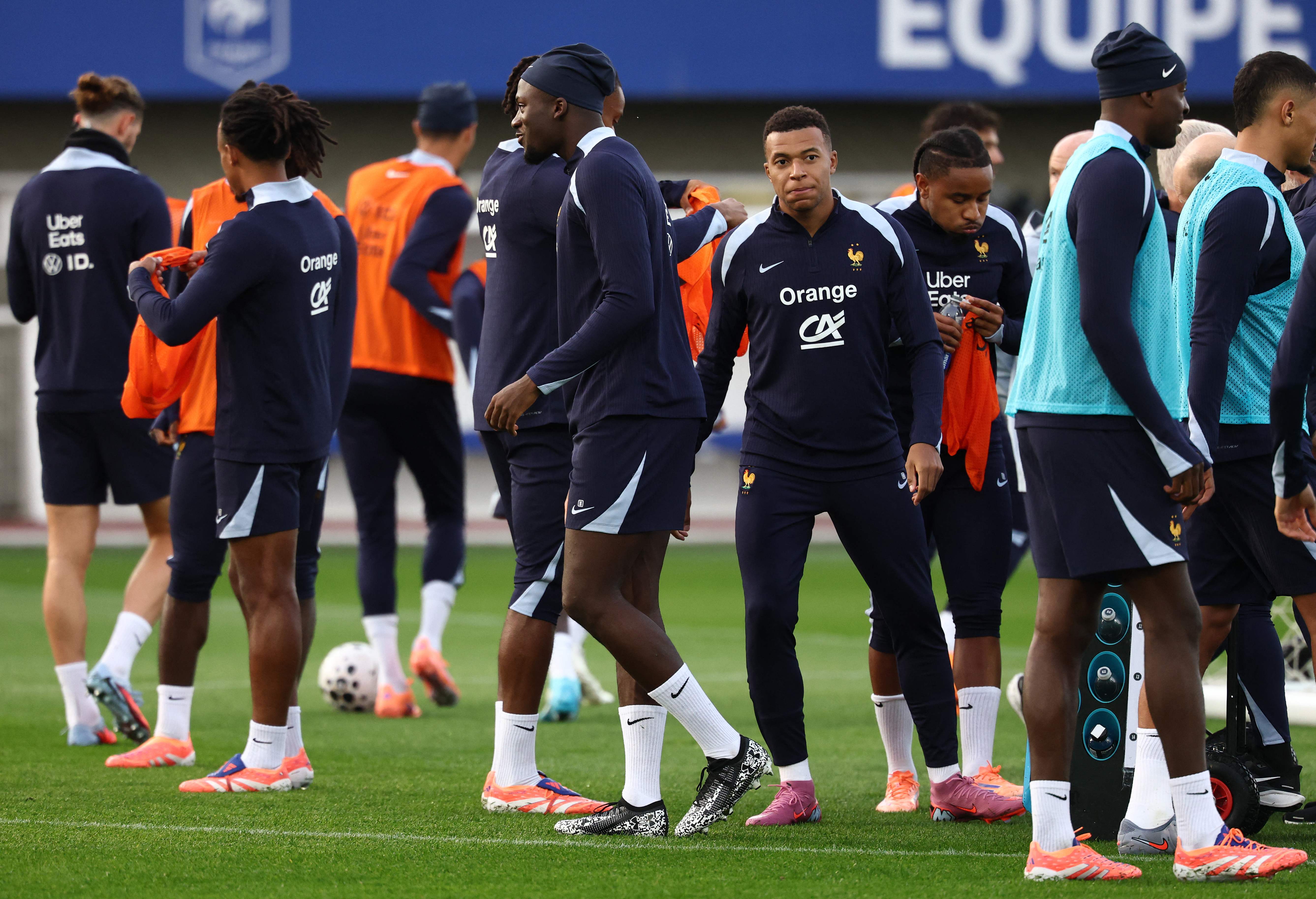 德布劳内在法国队比赛中比分优势明显,爆冷引发热议!的简单介绍 德布劳内在法国队比赛中比分优势明显,爆冷引发热议!的简单介绍