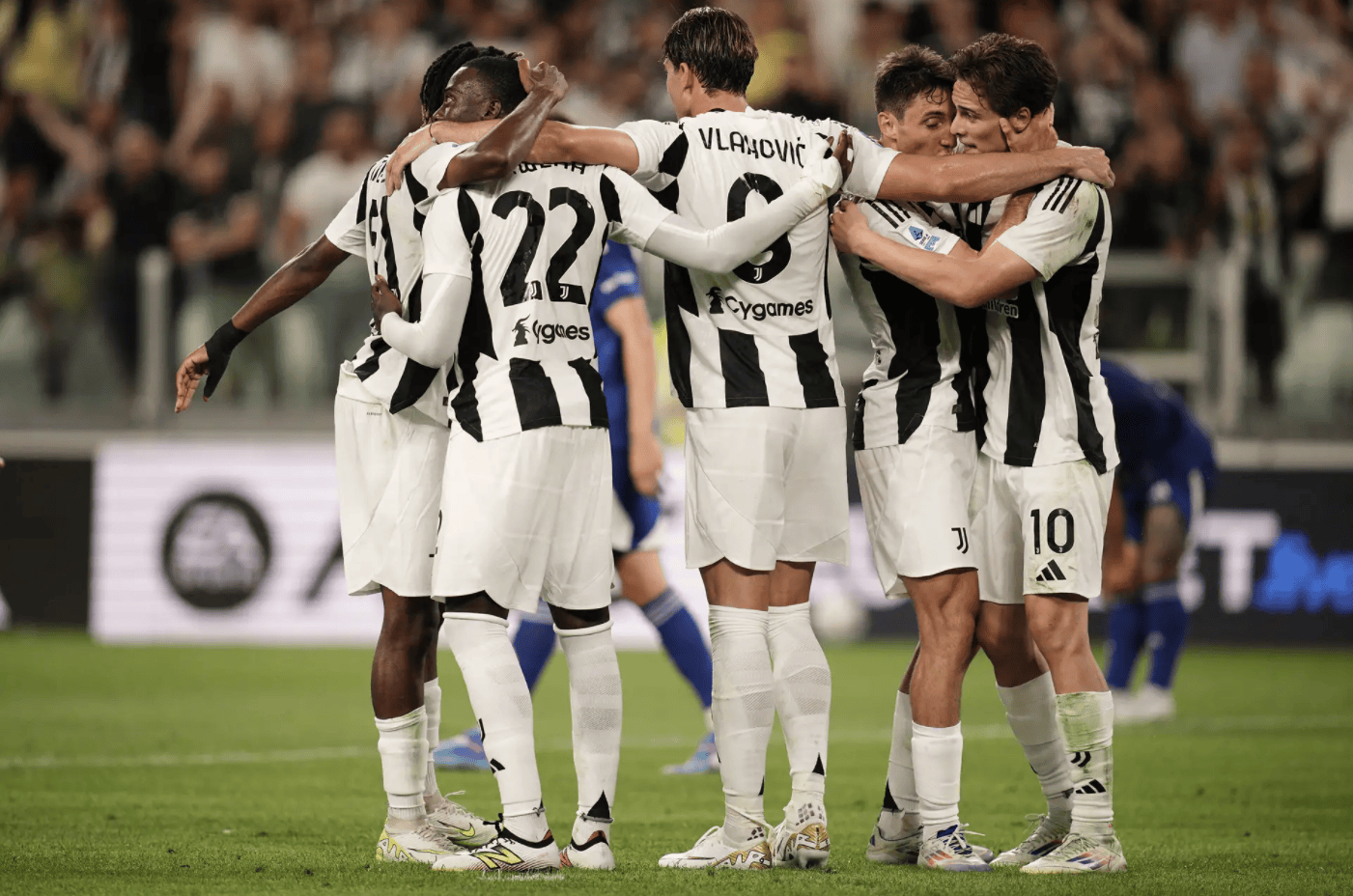 九游娱乐-关于西亚卡姆在尤文图斯比赛中精彩发挥，连败引发热议！的信息