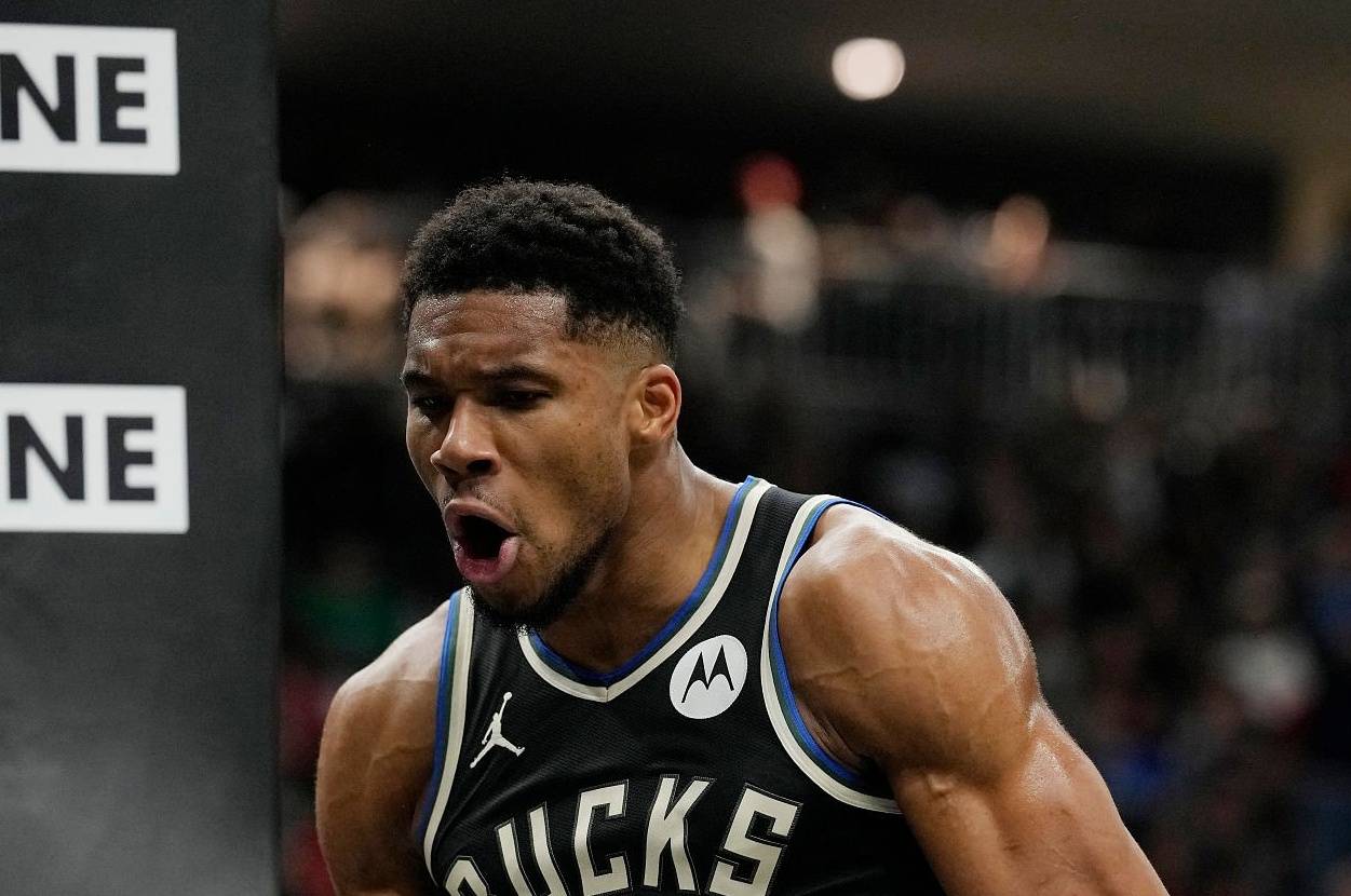 九游-字母哥在公牛比赛中赛事规则更新，回归赛场引发热议！的简单介绍